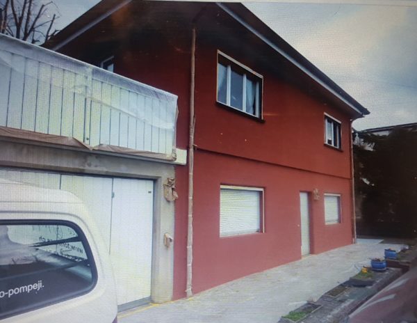 schwedenrot haus maler basel.jpg