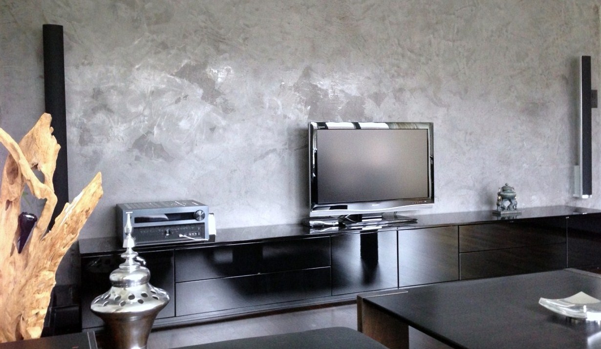 stucco wohnzimmer wand metall optik.jpg